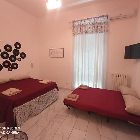 La Maison Di Wanda Bed & Breakfast Naples Exterior photo