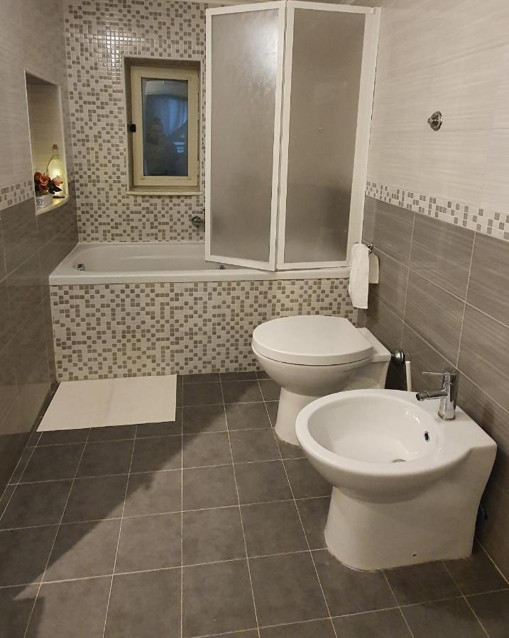 La Maison Di Wanda Bed & Breakfast Naples Exterior photo